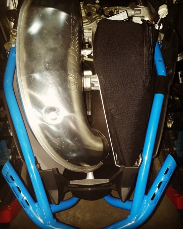 Подкапотная сумка для AXYS 800 и 850 Matryx 9R (2882117 K-BAG-RMK UNDERHOOD артикул STSАСп004
