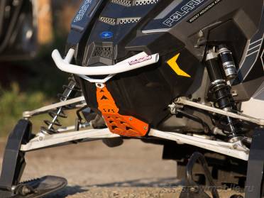 Снегоход Polaris Axys