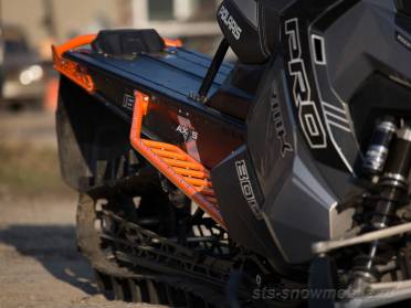 Снегоход Polaris Axys
